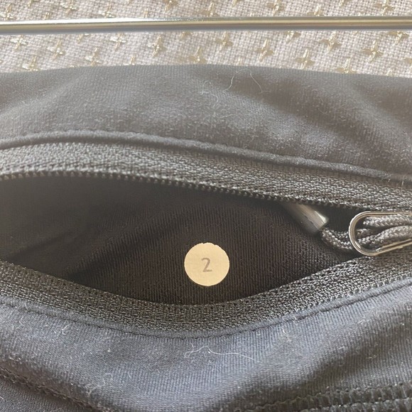 Lululemon Run Inspire Crop II Tight Leggings capri Solid Black Size 2 - Picture 12 of 16